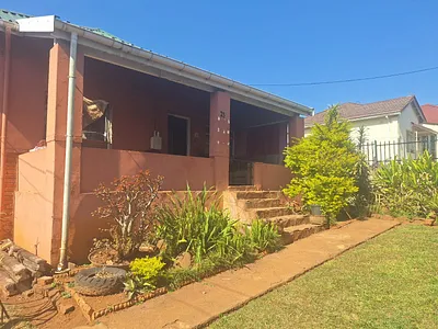 3 Bedroom House For Sale in Pietermaritzburg - 9ZZI.webp