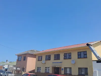 2 Bedroom Apartment For Sale in East London - xkb2.webp