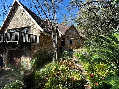 4 Bedroom House For Sale in Sonheuwel, Nelspruit - JVvR.webp