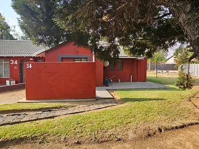 3 Bedroom House For Sale in Brakpan - 4Va2.webp