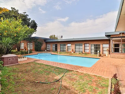3 Bedroom House To Rent in Vanderbijlpark - Mel4.webp