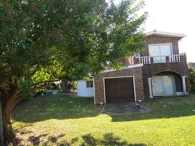 3 Bedroom House For Sale in Stilbaai East, Stilbaai - BqIV.webp