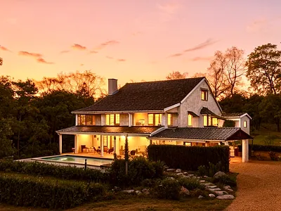 5 Bedroom House For Sale in Kloof - jaL1.webp