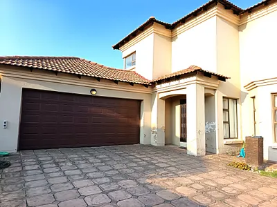 4 Bedroom Apartment For Sale in Brakpan - CtTV.webp