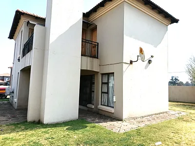 4 Bedroom Apartment For Sale in Brakpan - Gb6R.webp
