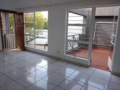 2 Bedroom Apartment To Rent in Roodepoort - CmXX.webp