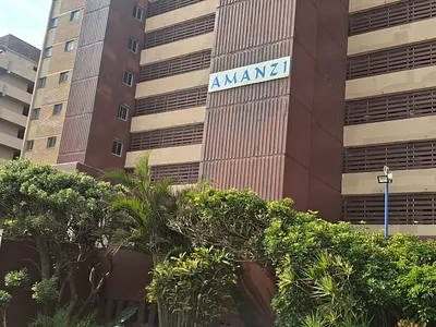 2 Bedroom Apartment For Sale in Amanzimtoti - QvcH.webp