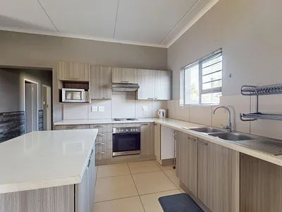3 Bedroom Townhouse For Sale in Boksburg - d7ZT.webp