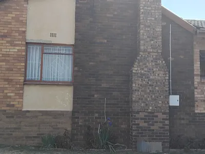 3 Bedroom House For Sale in Witbank - SuPl.webp