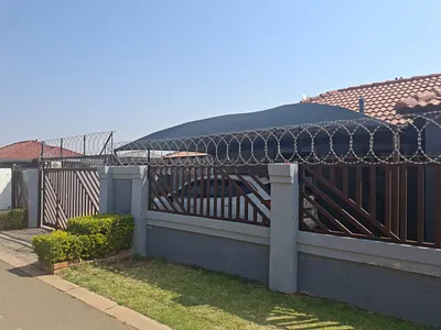 3 Bedroom House For Sale in Pretoria - img