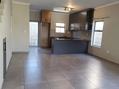 3 Bedroom House To Rent in Blouberg - iuBx.webp