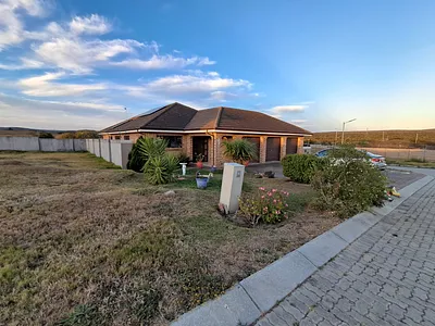 3 Bedroom House For Sale in Uitenhage - GDVL.webp