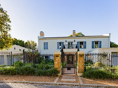 5 Bedroom House For Sale in Durbanville - JQyR.webp