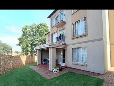 2 Bedroom Apartment To Rent in Johannesburg - L0fW.webp