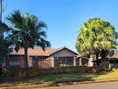 3 Bedroom House For Sale in Pietermaritzburg - ZCwd.webp