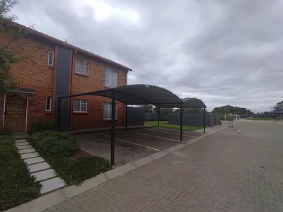 3 Bedroom Apartment For Sale in Pretoria - 4OlP.webp