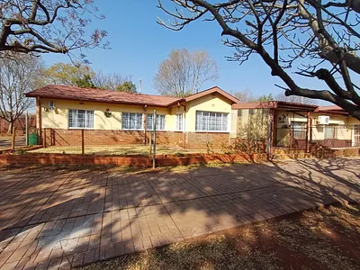 Farm For Sale in Pretoria - NJVc.webp