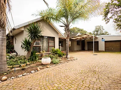 3 Bedroom House For Sale in Bellville - vsRz.webp