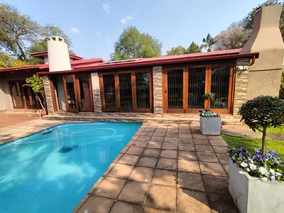 6 Bedroom House For Sale in Pretoria - img