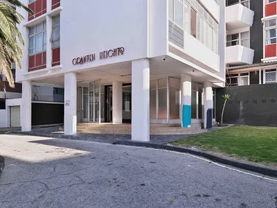 2 Bedroom Apartment For Sale in Port Elizabeth - a47C.webp