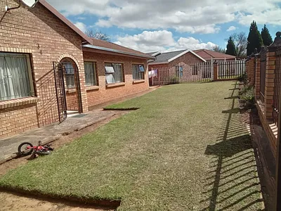 4 Bedroom House For Sale in Dundee - img