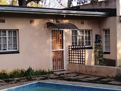 1 Bedroom Apartment To Rent in Johannesburg - img