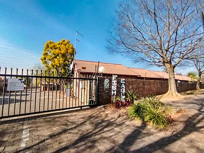 1 Bedroom Apartment For Sale in Centurion - sirH.webp