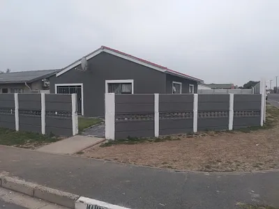 3 Bedroom House For Sale in Parow - KgMF.webp