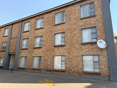 1 Bedroom Apartment For Sale in Vanderbijlpark - R4PP.webp