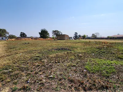 Vacant Land For Sale in Nigel - gLeT.webp