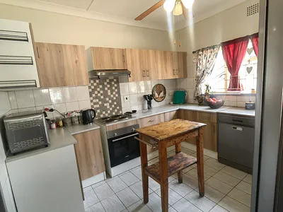3 Bedroom House For Sale in Nigel - DZFs.webp