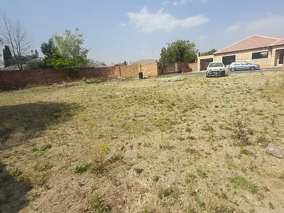 Vacant Land For Sale in Nigel - G6br.webp