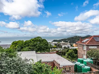 Vacant Land For Sale in Cintsa - 6v6F.webp