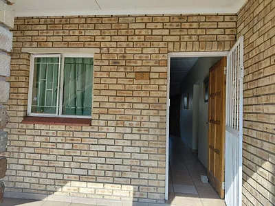 3 Bedroom Apartment For Sale in Brits - idPB.webp