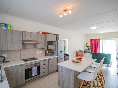 2 Bedroom Apartment For Sale in Midrand - KeeF.webp