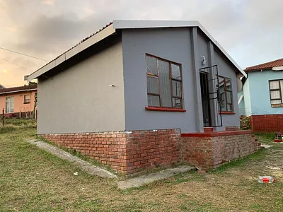 2 Bedroom House For Sale in King Williams Town - i65O.webp