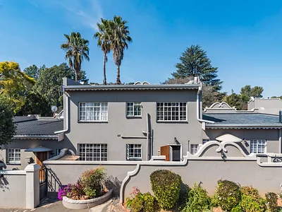 3 Bedroom Townhouse For Sale in Roodepoort - RZMc.webp