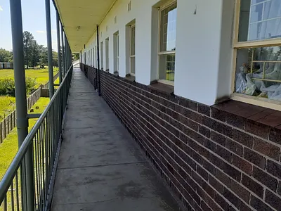 2 Bedroom Apartment For Sale in Vanderbijlpark - oNim.webp