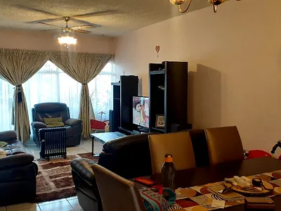 2 Bedroom Apartment For Sale in Vanderbijlpark - GaXO.webp