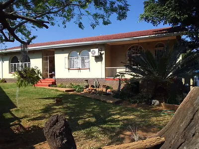3 Bedroom House To Rent in Rustenburg - img