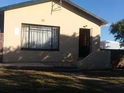 5 Bedroom House For Sale in King Williams Town - OFTD.webp