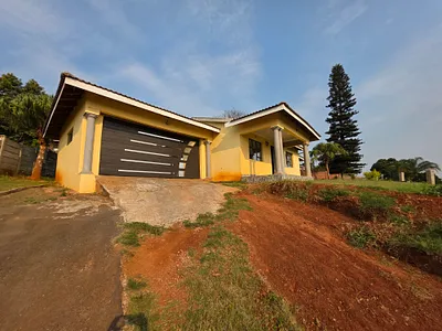 3 Bedroom House For Sale in Empangeni - Hnwg.webp