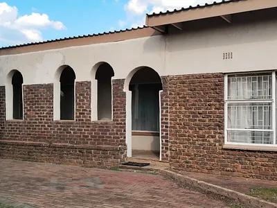 5 Bedroom House For Sale in Heidelberg - zHwh.webp