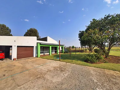 3 Bedroom House For Sale in Potchefstroom - FfiT.webp