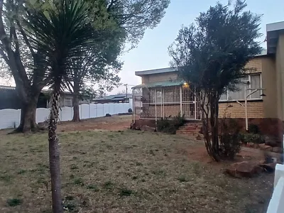 3 Bedroom House To Rent in Nigel - EXUw.webp