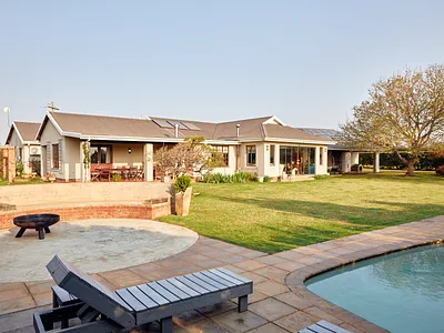 7 Bedroom House For Sale in Howick - qZfu.webp