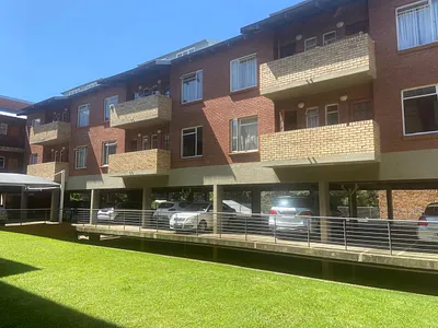 1 Bedroom Apartment For Sale in Johannesburg - uWgN.webp