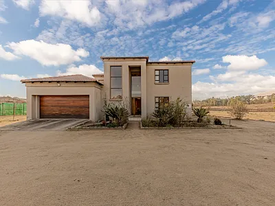 4 Bedroom Townhouse For Sale in Randburg - c7fo.webp