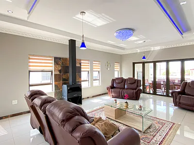 5 Bedroom House For Sale in Centurion - Hx8o.webp