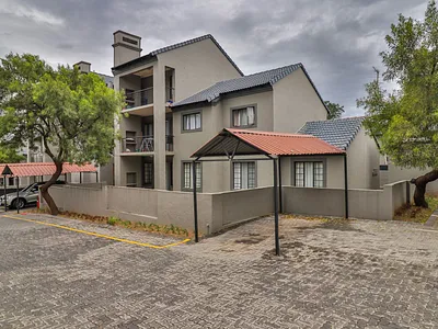 2 Bedroom Apartment For Sale in Midrand - pH7n.webp